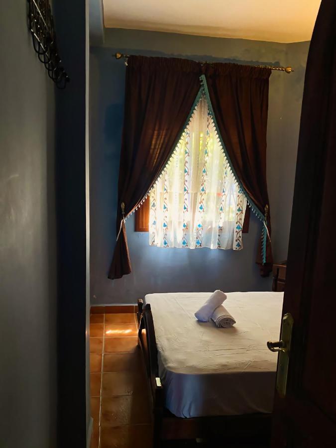 Villa Authentique Avec Vue Panoramique A 3 Km De Chefchaouen Bagian luar foto
